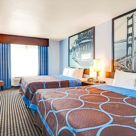 Super 8 By Wyndham Prairie Du Chien Otel Dış mekan fotoğraf