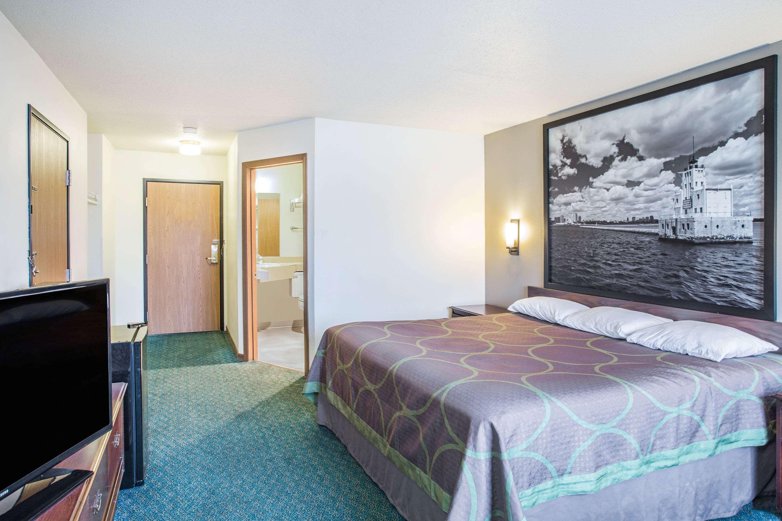 Super 8 By Wyndham Prairie Du Chien Otel Dış mekan fotoğraf