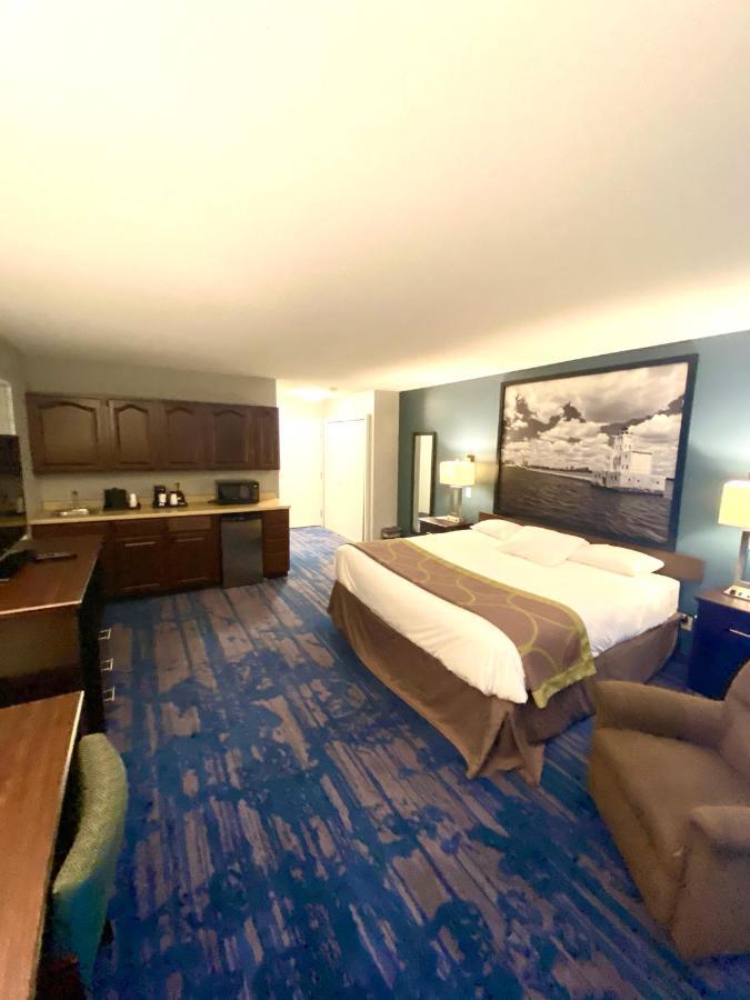 Super 8 By Wyndham Prairie Du Chien Otel Dış mekan fotoğraf