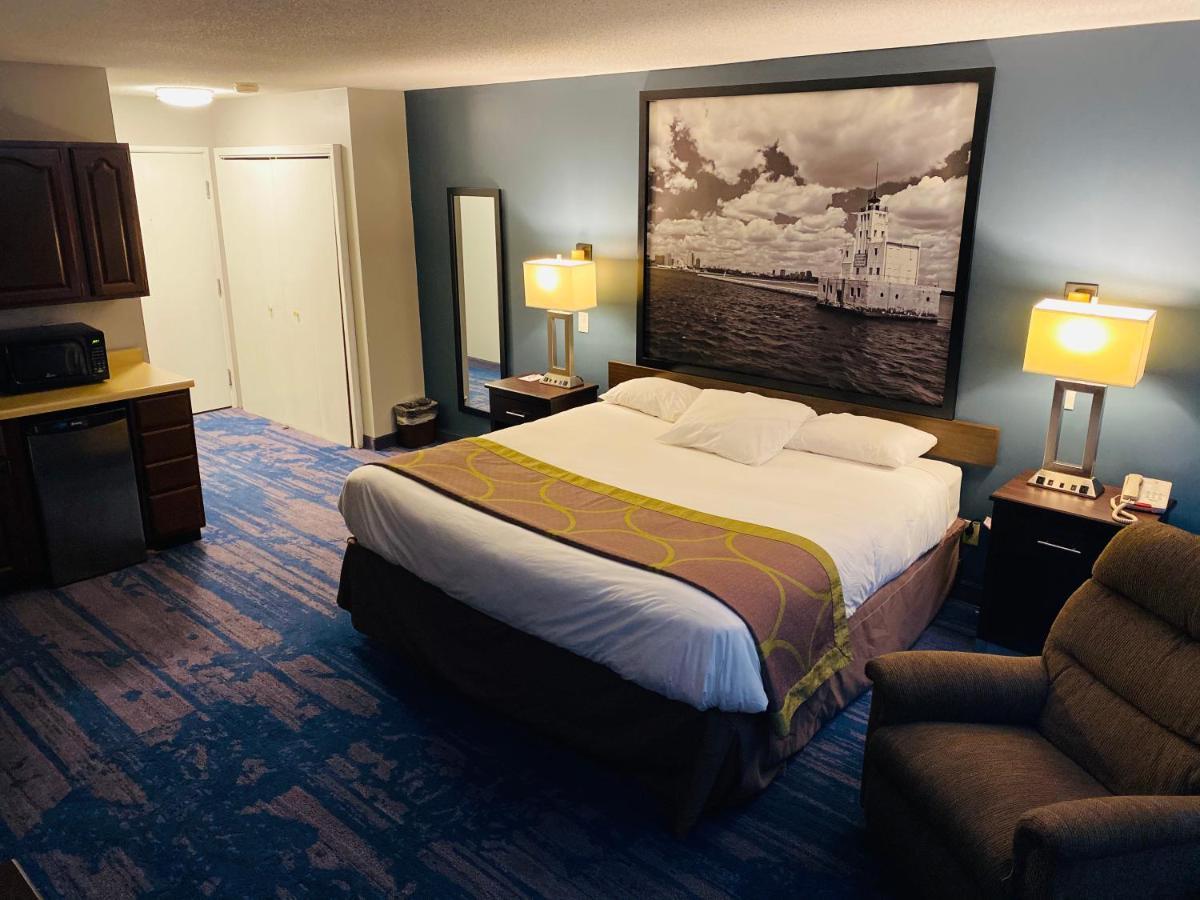 Super 8 By Wyndham Prairie Du Chien Otel Dış mekan fotoğraf